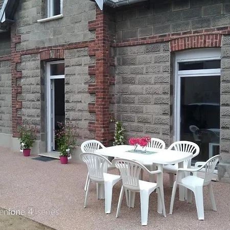 Holiday home Maison De Plaisance Avec Jardin Et Vue A 200m